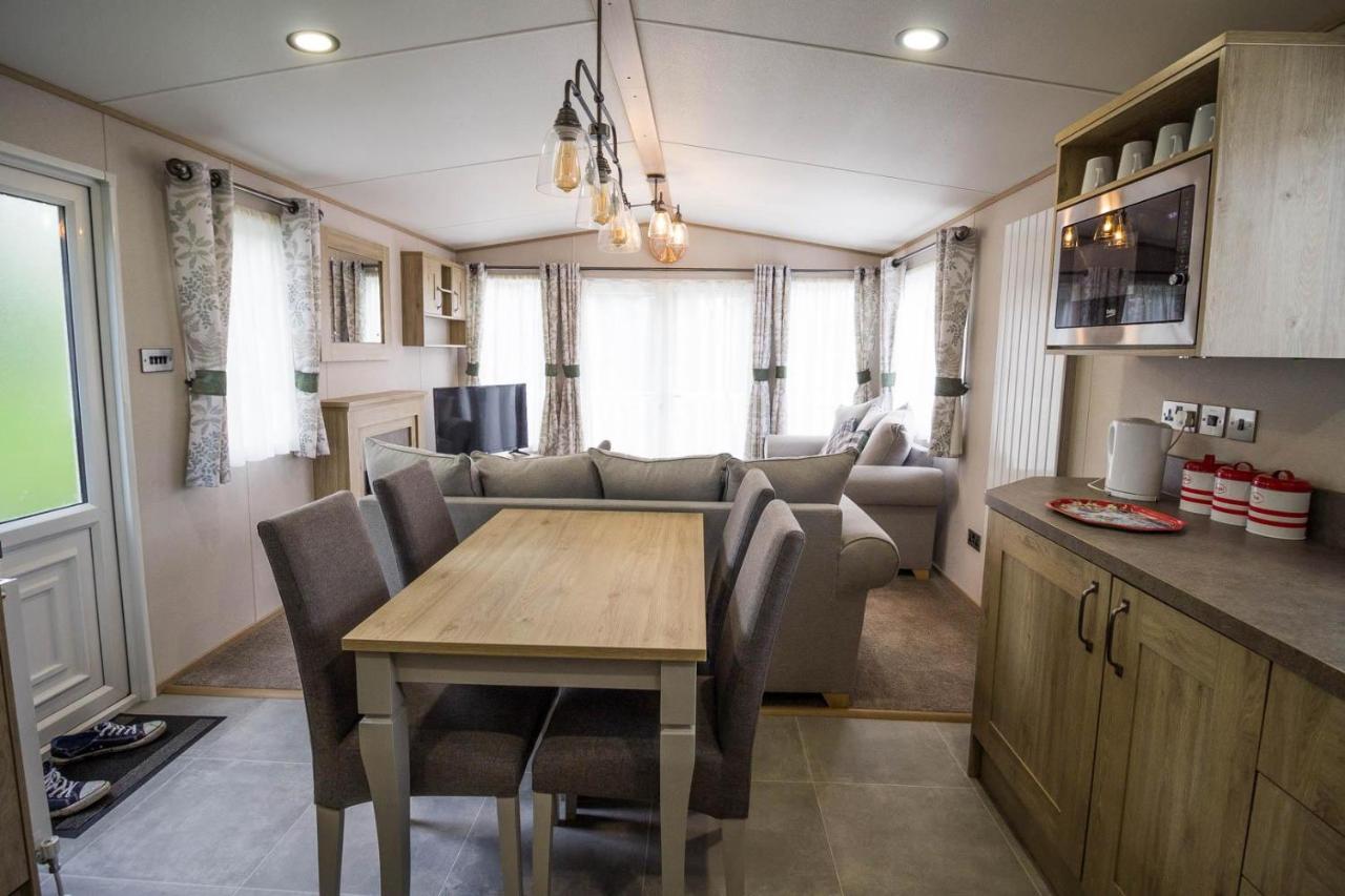 斯凯格内斯 Beautiful 6 Berth Caravan With Decking At Southview Holiday Park Ref 33024O酒店 外观 照片