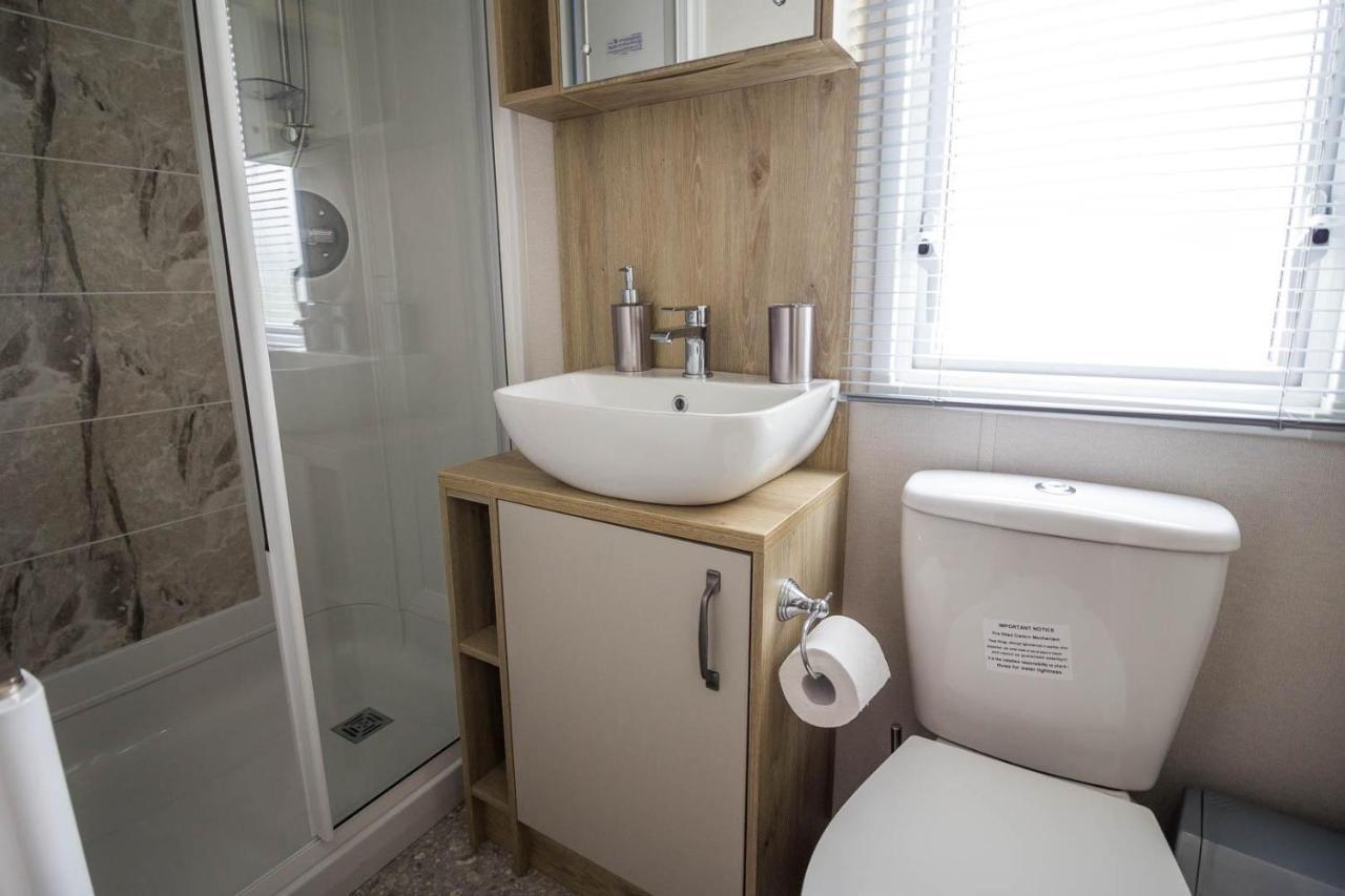 斯凯格内斯 Beautiful 6 Berth Caravan With Decking At Southview Holiday Park Ref 33024O酒店 外观 照片